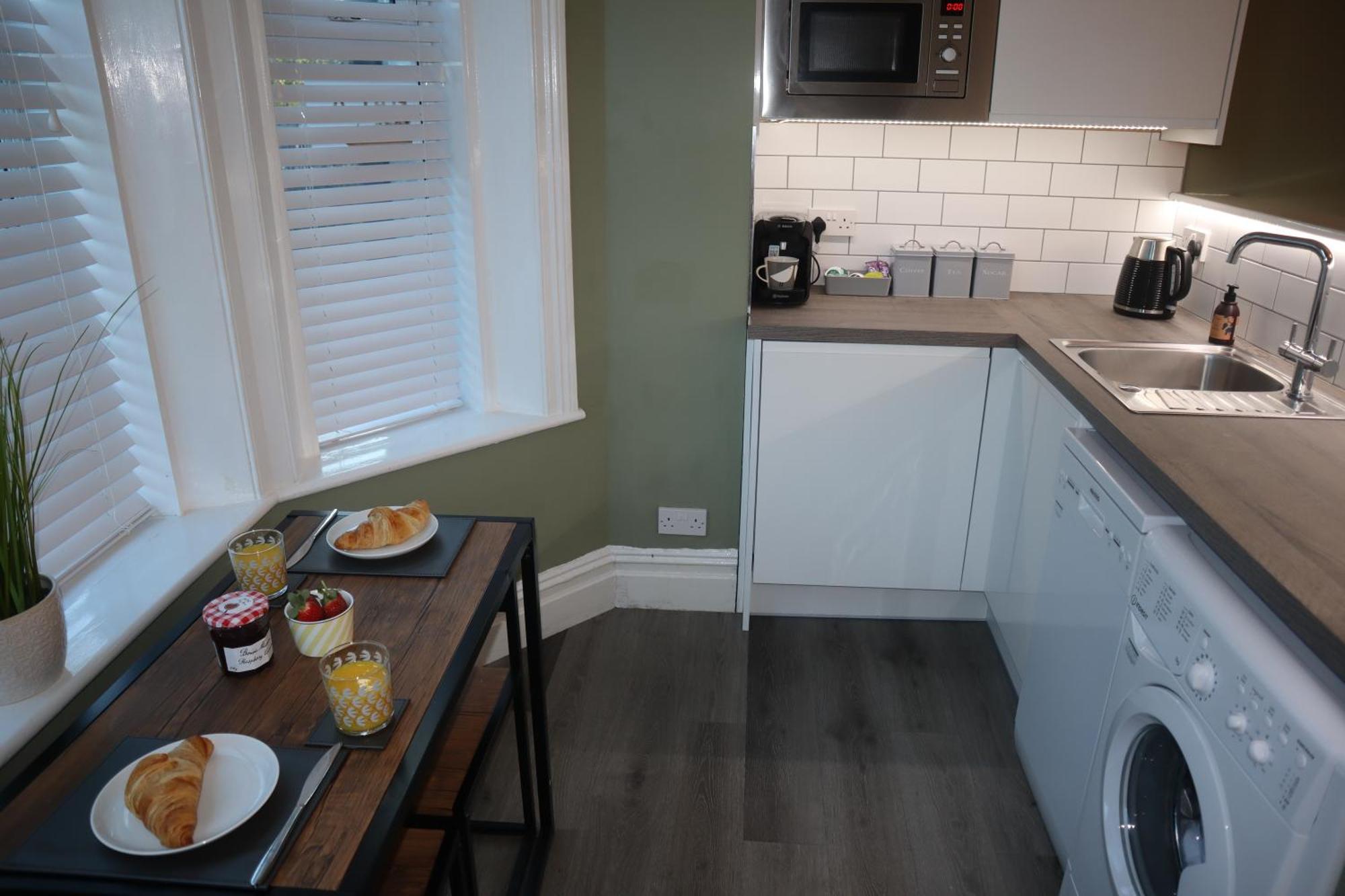 Julia's Place * Hoylake